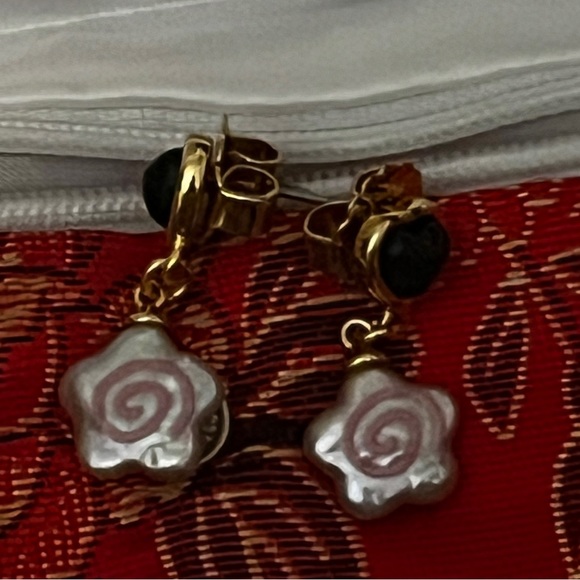 Sandy liang Naruto earrings - Picture 2 of 4